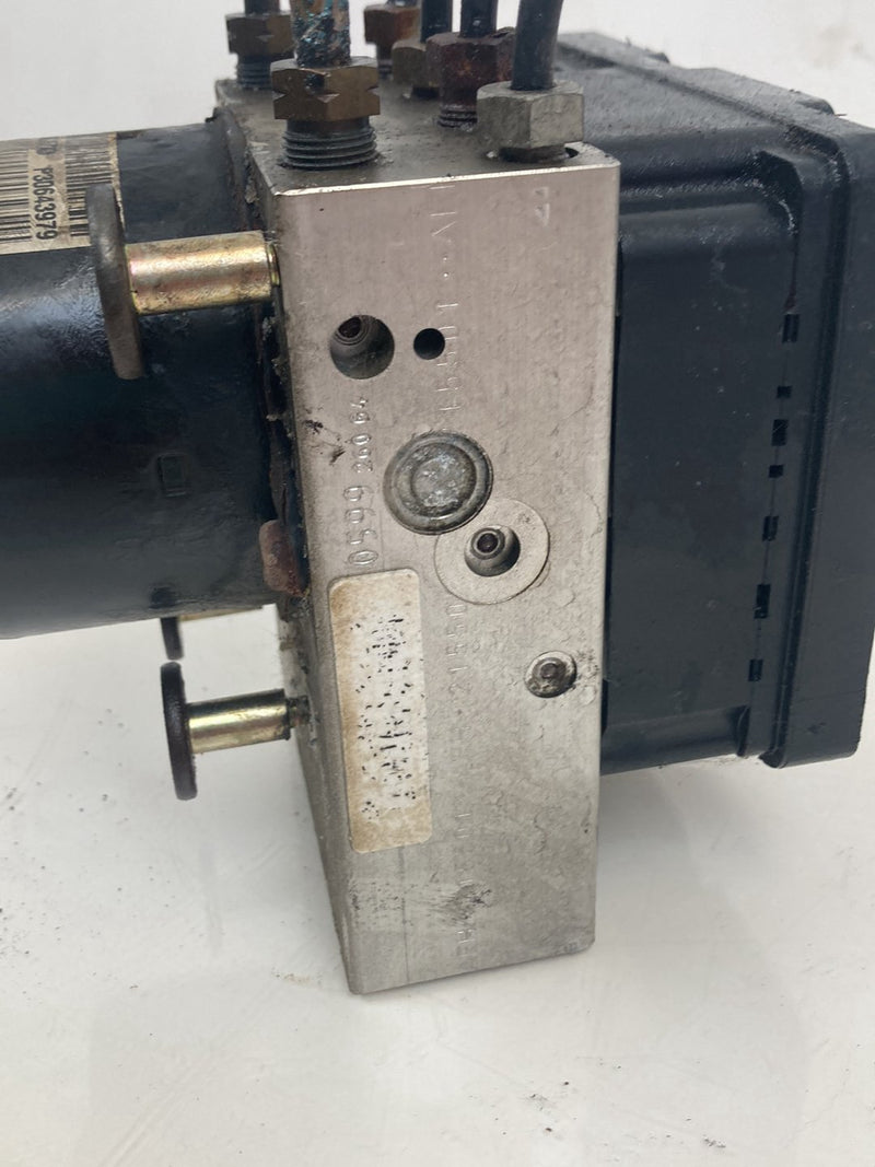 2005 Volvo XC90 I 275 ABS Pump Unit P30643979 30643982 OEM #4855M