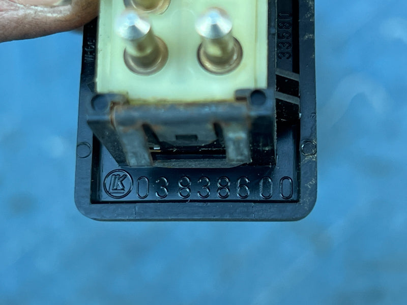 1986-1993 Volvo 240 244 Sedan Rear Left & Right Power Window Switch OEM #4402EM