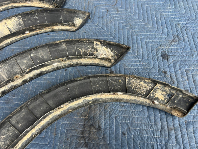1985-1988 Suzuki Samurai SJ413 Fender Flare OEM