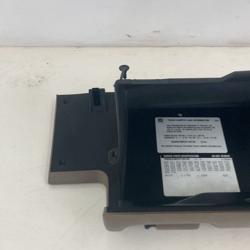 1995-1998 Chevrolet Silverado 2500 GMT400 Glove Box Assembly 15024968 OEM