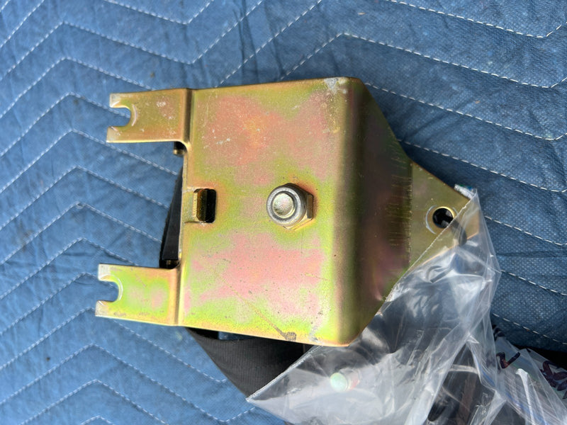 1986-1993 Volvo 240 245 Wagon Rear Passenger Seat Belt Retractor OEM #4049EM