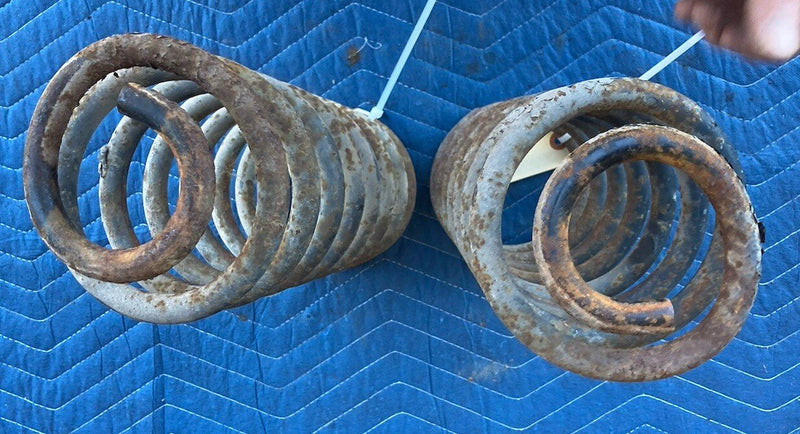 1997-2002 Jeep Wrangler TJ Rear Coil Springs Suspension Left Right OEM #3260M