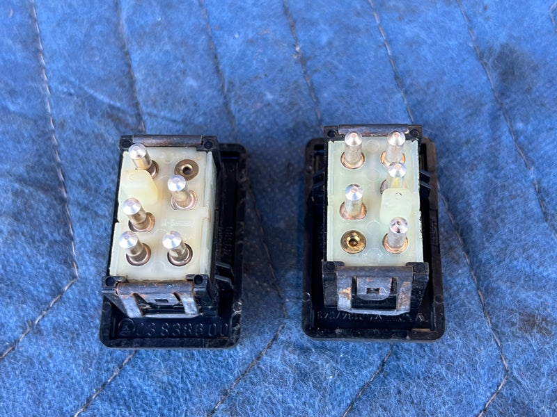 1986-1993 Volvo 240 244 Sedan Rear Left & Right Power Window Switch OEM #4402EM