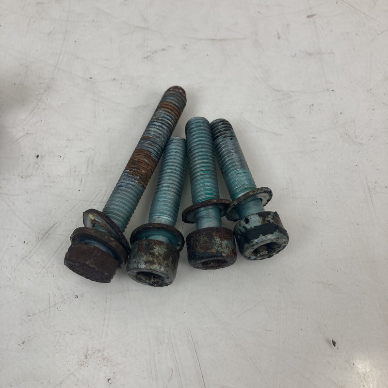 2001-2005 Volkswagen Passat Rear Differential Hardware Bolts VW #5508M