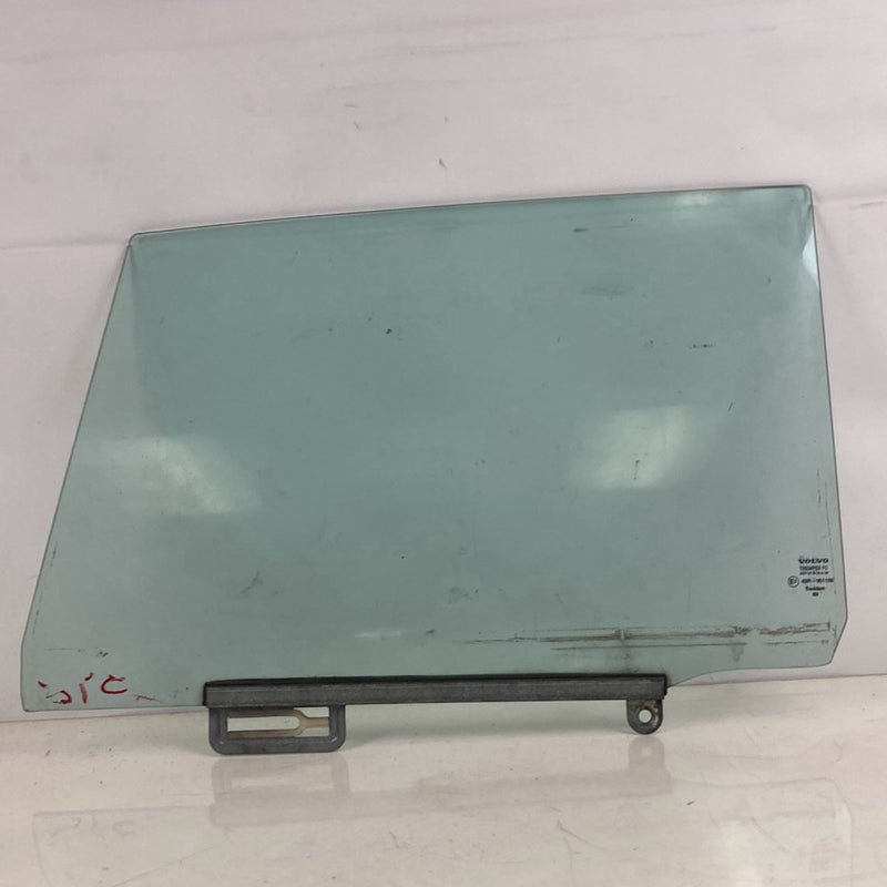 1986-1993 Volvo 240 244 Window Glass Passenger Rear 43R-001105 89 OEM #4878M