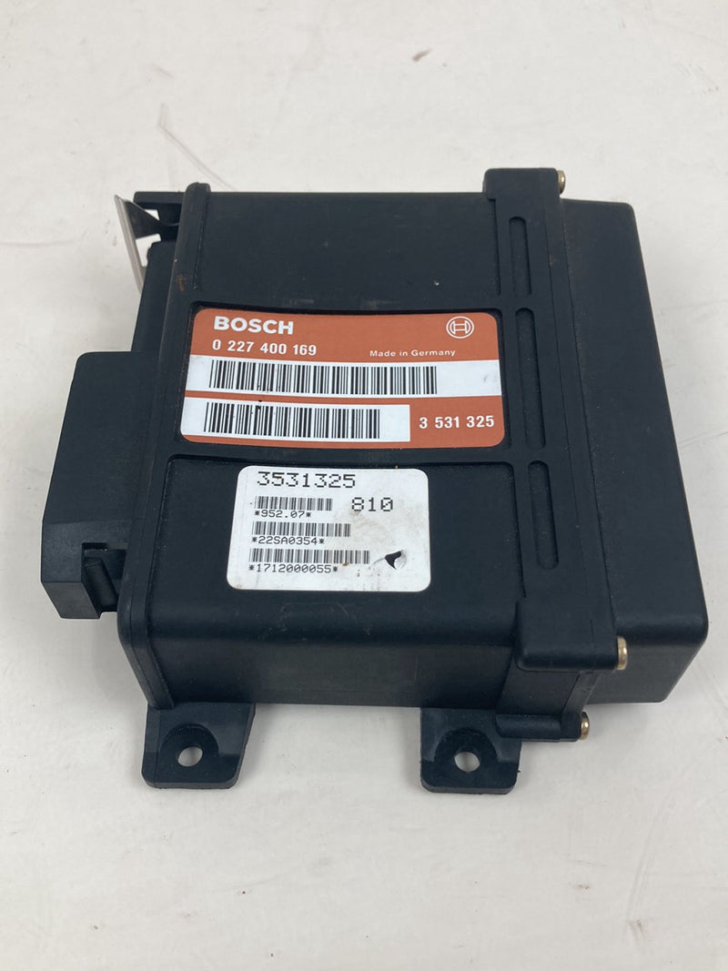 1986-1993 Volvo 240 Ignition Control Module Bosch Unit EZK 3531325 OEM #4755M