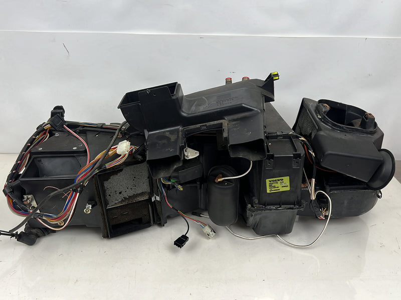 1990-1992 Volvo 740 745 HVAC AC Heater Core Blower Climate Box OEM #5992EM