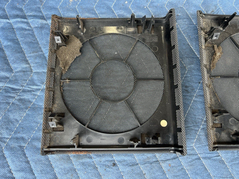 1993-1997 Volvo 850 850R Rear Door Speaker Cover Grilles Left & Right OEM #4541E