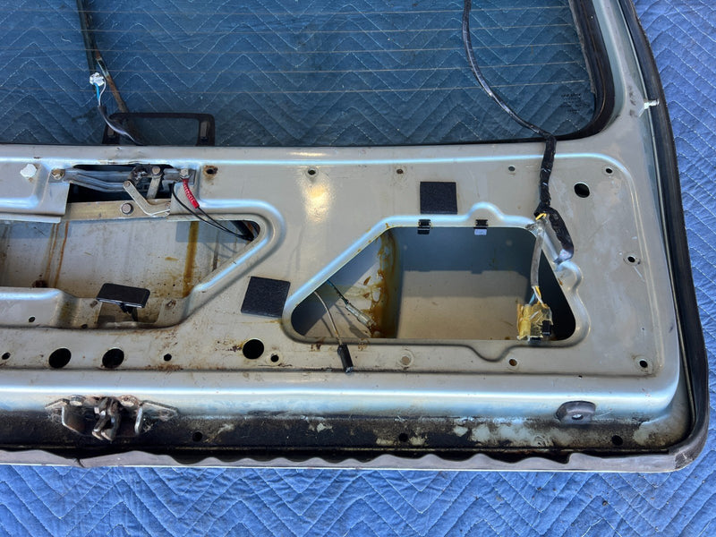 1986-1993 Volvo 240 245 Wagon Only Rear Hatch Lid Door Silver OEM #4141EM