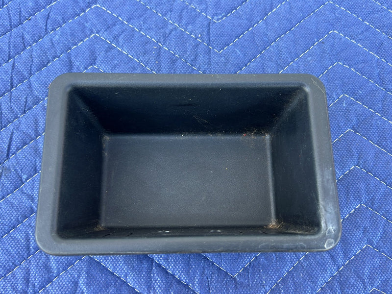 Chevrolet Silverado - Center Console Trim PN: 15189381