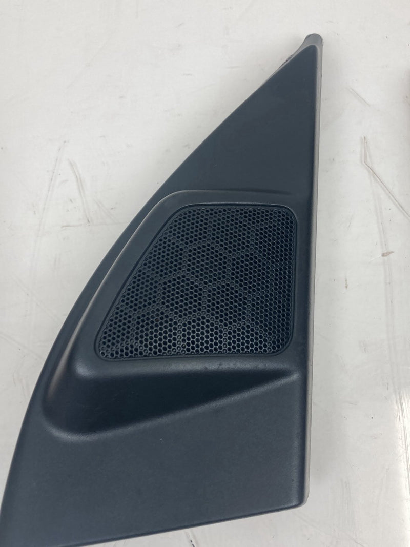 2005 Volvo XC90 I 275 Tweeter Corner Trim 8666663 8666662 8650244 8650245 #4810M