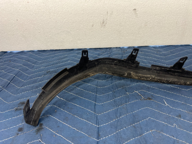 2005-2007 Volvo S60R V70R Right Headlight Trim Hood to Core Support OEM #2579EM