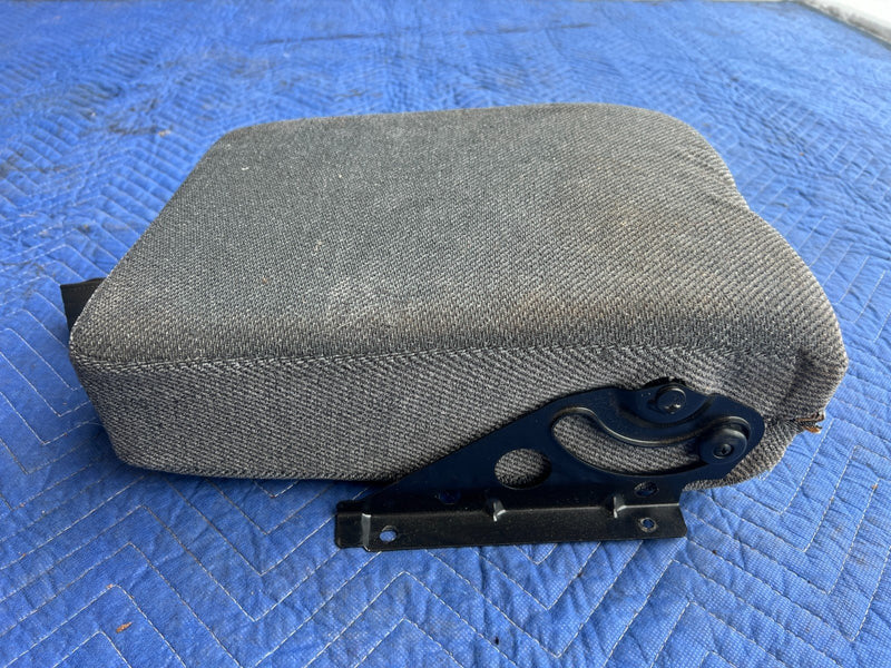 1989-1995 Volvo 740 940 Sedan Rear Seat Center Arm Rest Gray Cloth OEM #3755EM