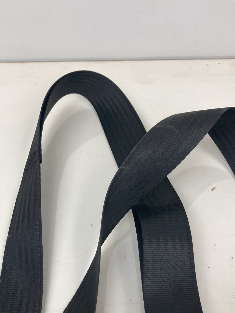 1992 Volvo 940 944 - Seat Belt Front Right PN: 3525485 3539750