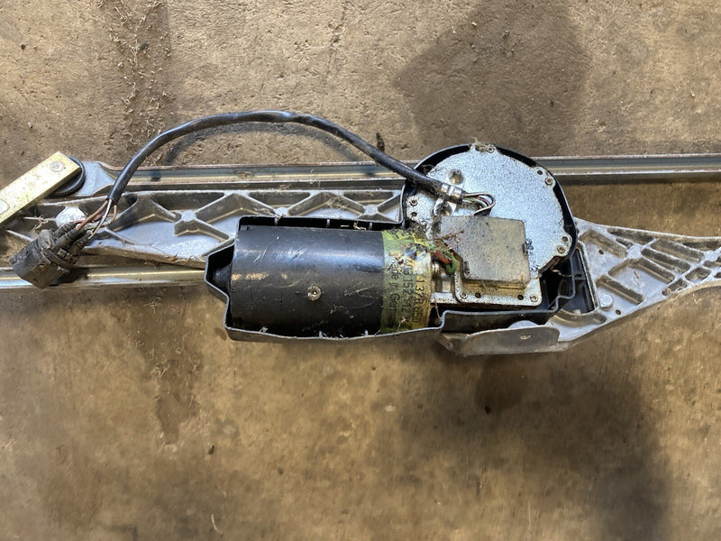 1986-1994 BMW 7 Series E32 Windshield Wiper Motor Assembly 1384 980 1 OEM #896M