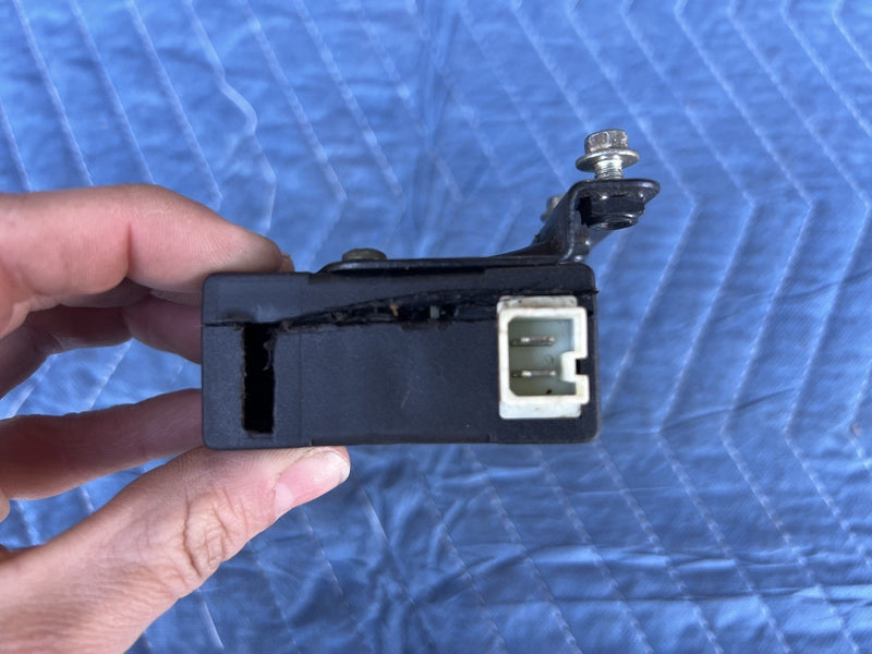 1998-2003 Jaguar XJR XJ8 Trunk Deck Lid Lock Actuator GNC3535AA OEM #4580E