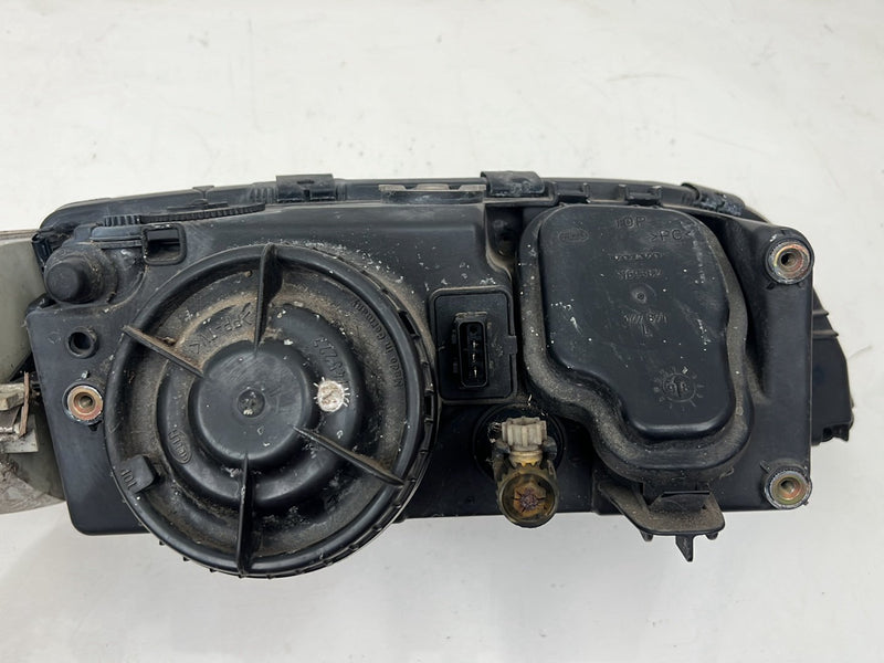 1998-2000 Volvo V70 S70 Front Left Right Headlight Lamp Pair OEM