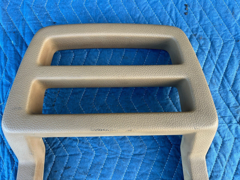 1986-1993 Volvo 240 244 Sedan Rear Right & Left Headrest Pair Tan OEM #4243EM