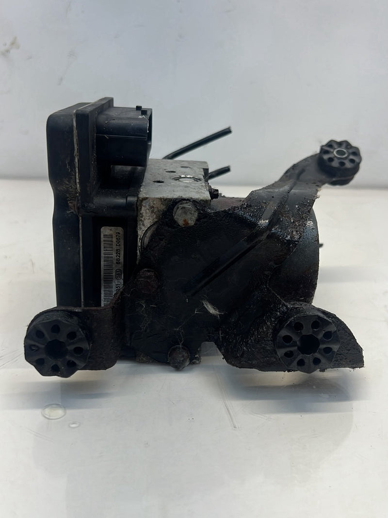 2006 BMW X5 E53 - ABS Brake Module PN: 34516773012
