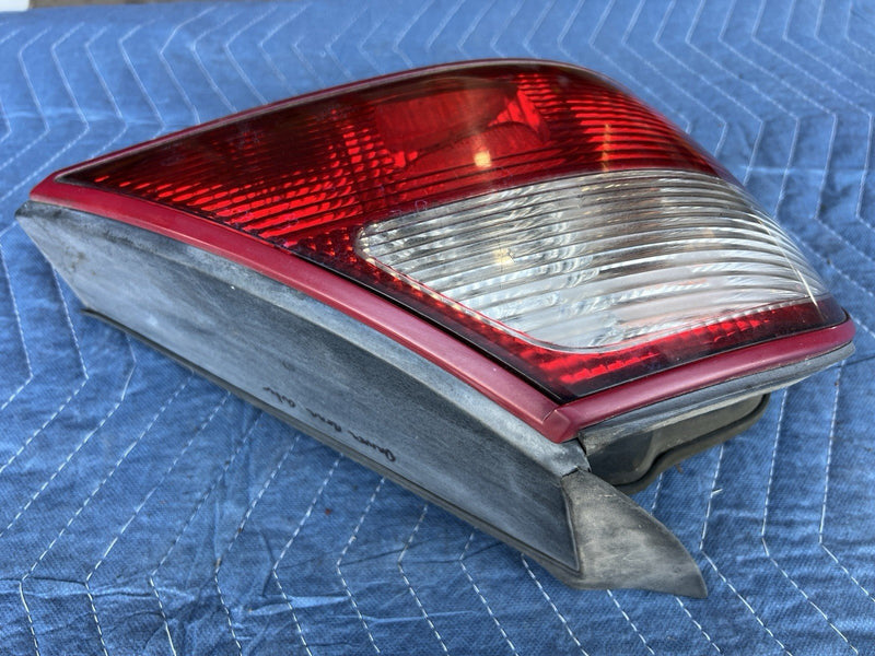 1998-2003 Jaguar XJR XJ8 X308 Left Driver Outer Tail Light Assembly OEM #4685E