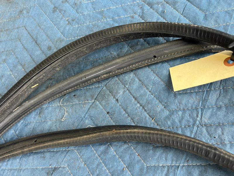 1986-1993 Volvo 240 244 *Sedan Only* Rear Trunk Deck Lid Seal Gasket OEM #4466EM