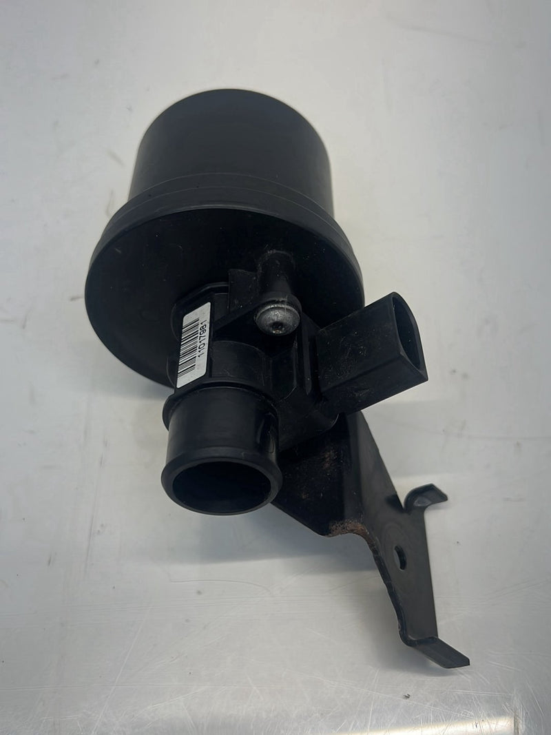 2006 BMW X5 E53 - Air Injection Pump PN: 52757613 7534722