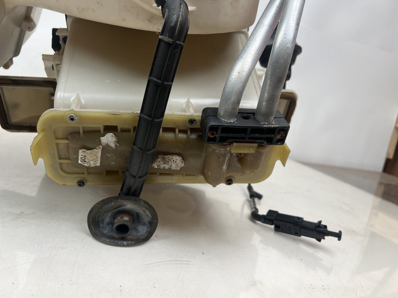 1998-2000 Volvo S70 V70 XC Climate HVAC Box Heater Core Assembly OEM #6888EM