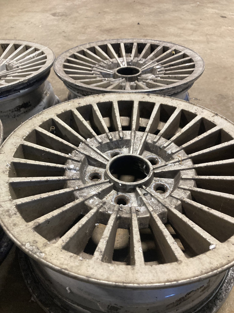 1981-1985 Volvo 240 245 Wheel Set Corona Alloy Turbine 1272200 OEM