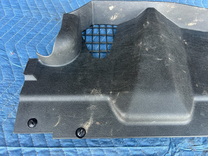 1992-1995 Volvo 940 740 Passenger Lower Kick Panel Knee Bolster Trim OEM #3232EM