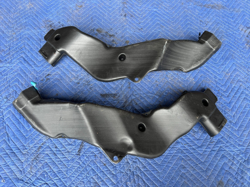 1992-1995 Volvo 940 740 HVAC Box to Floor Heat AC Duct Pair 9144170 OEM #3277EM