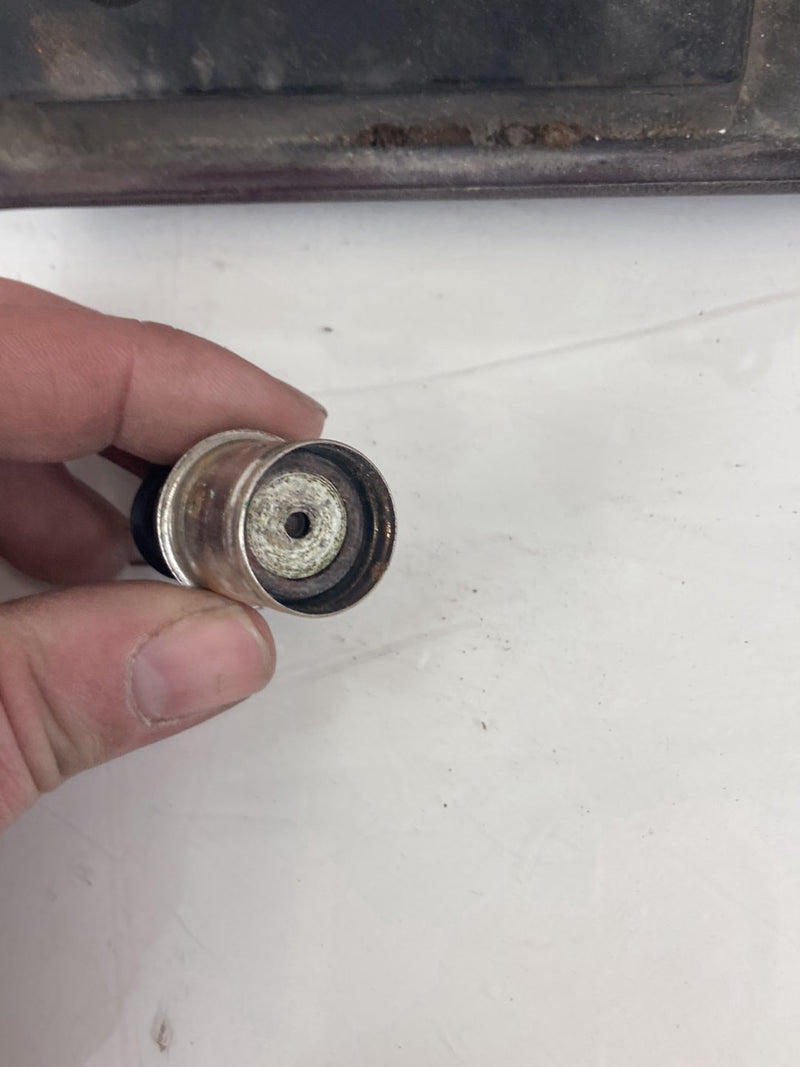 1988 Chevrolet Silverado 1500 GMT400 - Ash Tray PN: 26861 19AU85 TNP-3192
