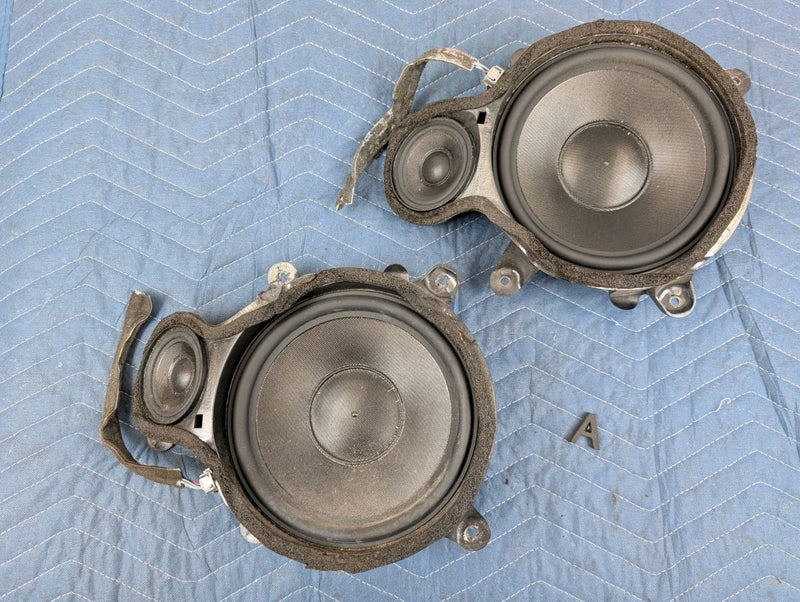 2005-2007 Volvo S60R Pair of Front Door Speakers Dolby Surround 8 Ohm OEM #CN
