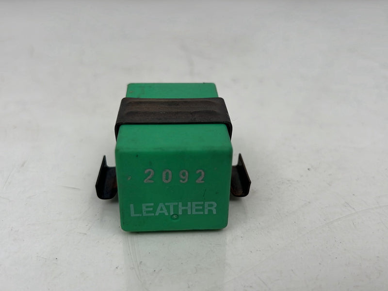 1990-1992 Volvo 740 745 940 Heated Seat Relay Module 3523890 OEM #5943EM