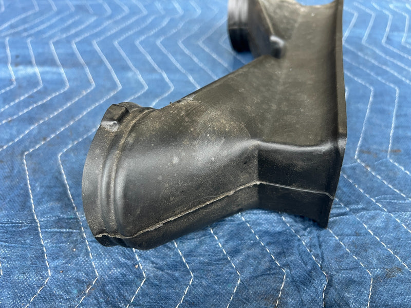 1986-1993 Volvo 240 244 Center Air Box Lower Heat Air Duct HVAC OEM #4432EM