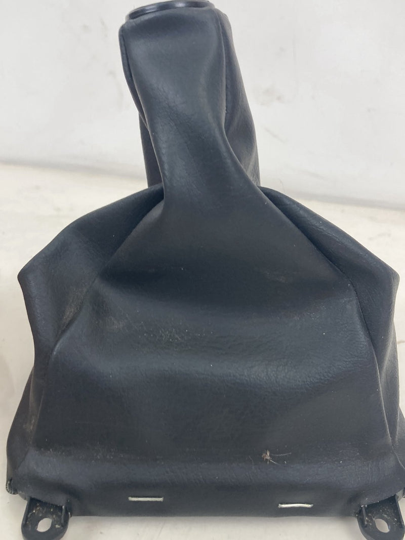 2002-2004 Honda CR-V RD2 Manual 5 speed Shift Boot OEM #5090M