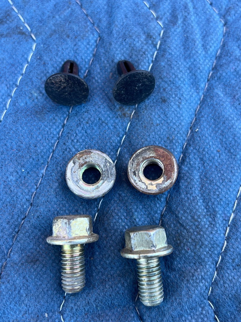 1986-1993 Volvo 240 244 Sedan Passenger Right Seat Mounting Hardware OEM #4317EM