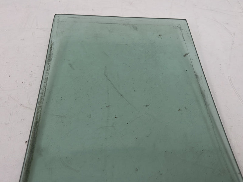 1990-1992 Volvo 740 745 940 Wagon Only Rear Quarter Passenger Right Window Glass OEM #5989EM