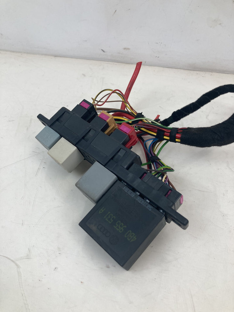 2001-2005 Volkswagen Passat Fuse Relay Bracket #5529M