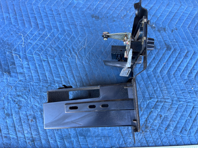1986-1993 Volvo 240 244 245 Center Dash Trim Heat A/C Control Switch OEM #4363EM