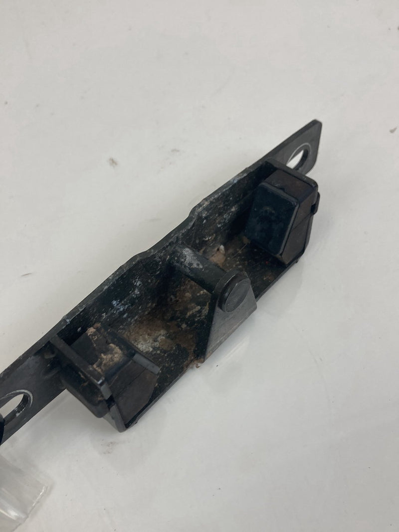 1992 Volvo 940 944 - Tailgate Latch PN: 3526603
