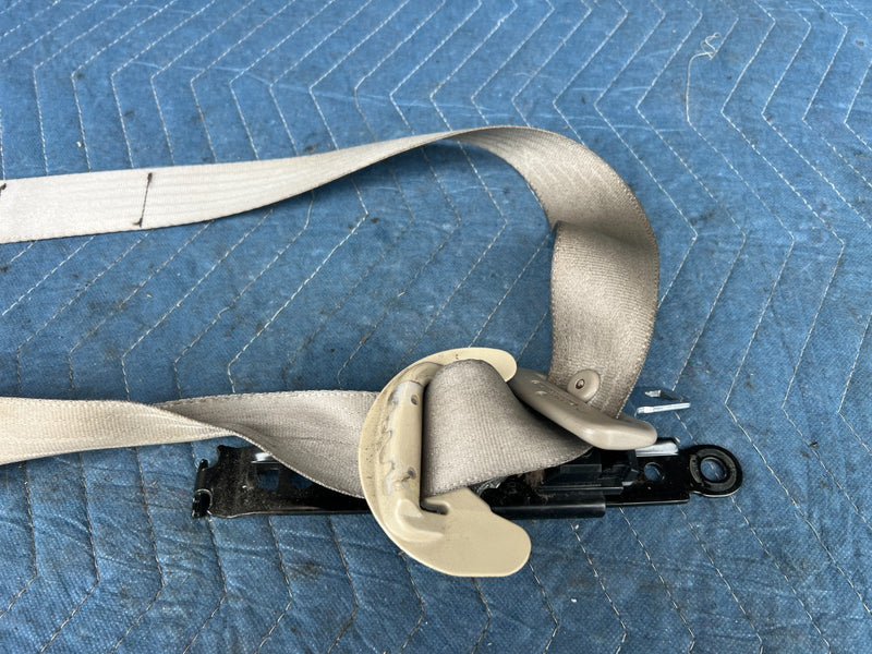 2002-2006  Toyota Camry RH Right Front Seat Belt Assembly OEM #104DU