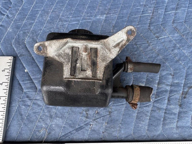 1986-1993 Volvo 240 244 245 Power Steering Fluid Reservoir & Cap OEM #4897E
