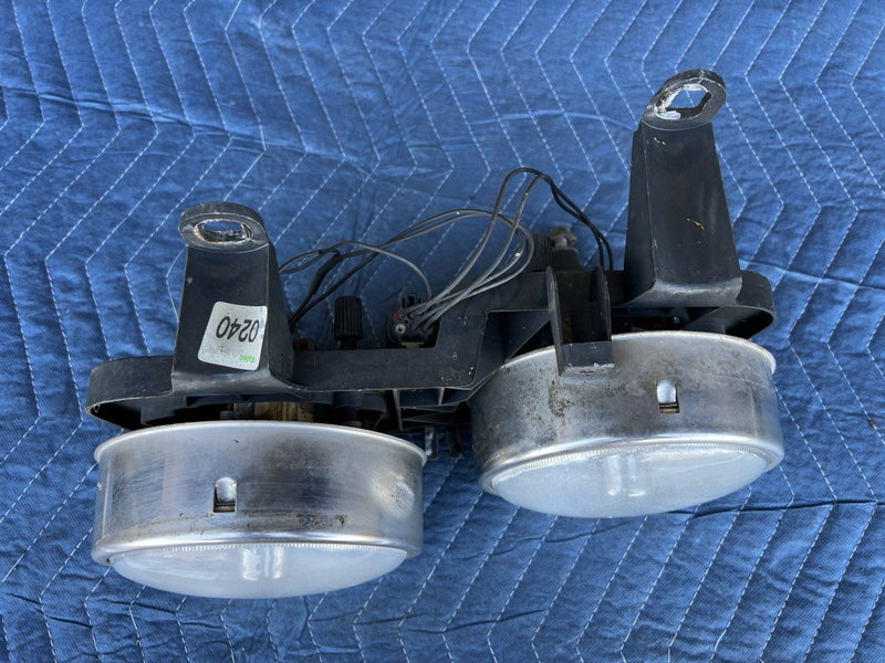 1998-2003 Jaguar XJR XJ8 Passenger Right Halogen Headlight Assembly OEM #4615E