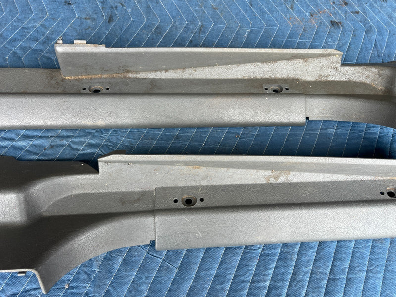 1989-1995 Volvo 740 940 Sedan Right & Left Door Sill Trim Pair Gray OEM #3673EM