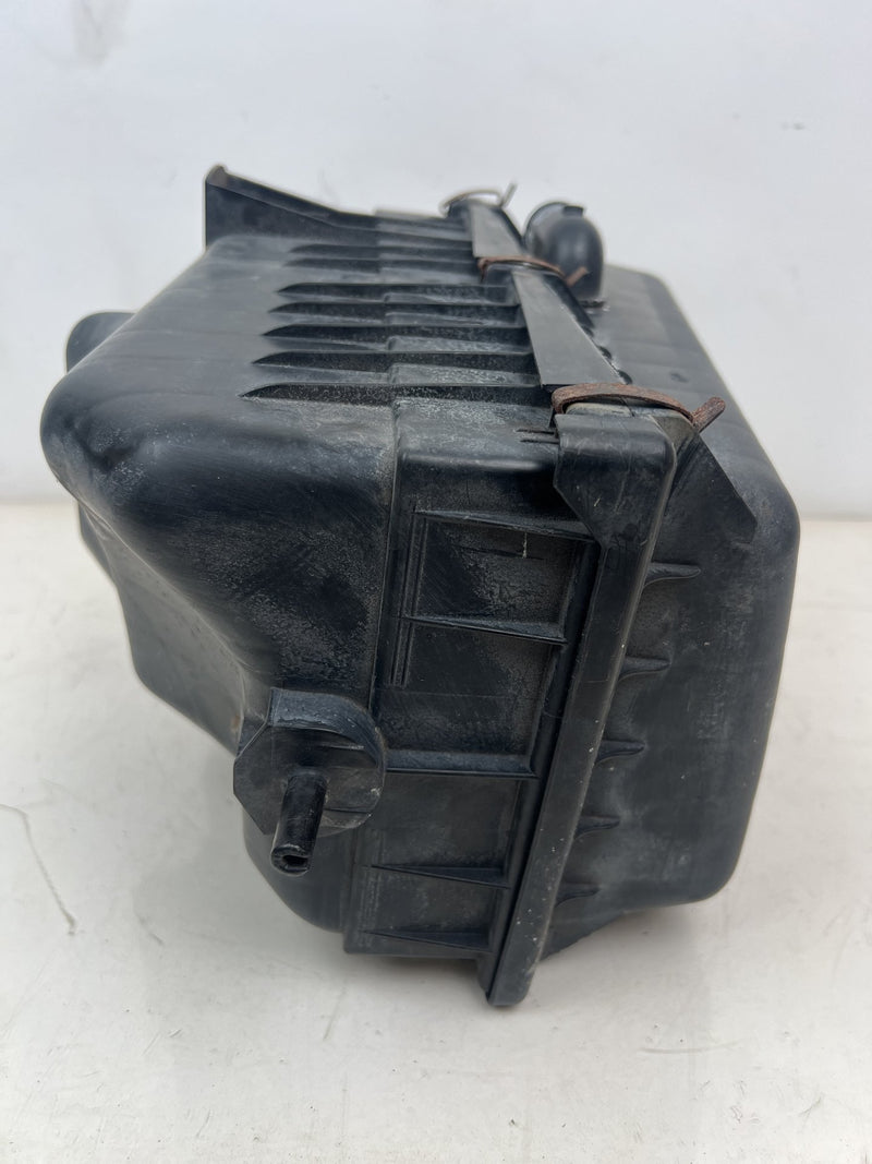 1998-2000 Volvo S70 V70 XC Air Filter Cleaner Housing Box 9189152 OEM #6863EM