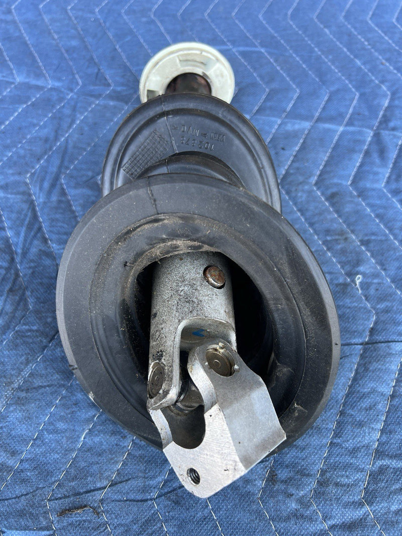 1998-2003 Jaguar XJR XJ8 X308 Steering Intermediate Shaft & Firewall Seal #4694E