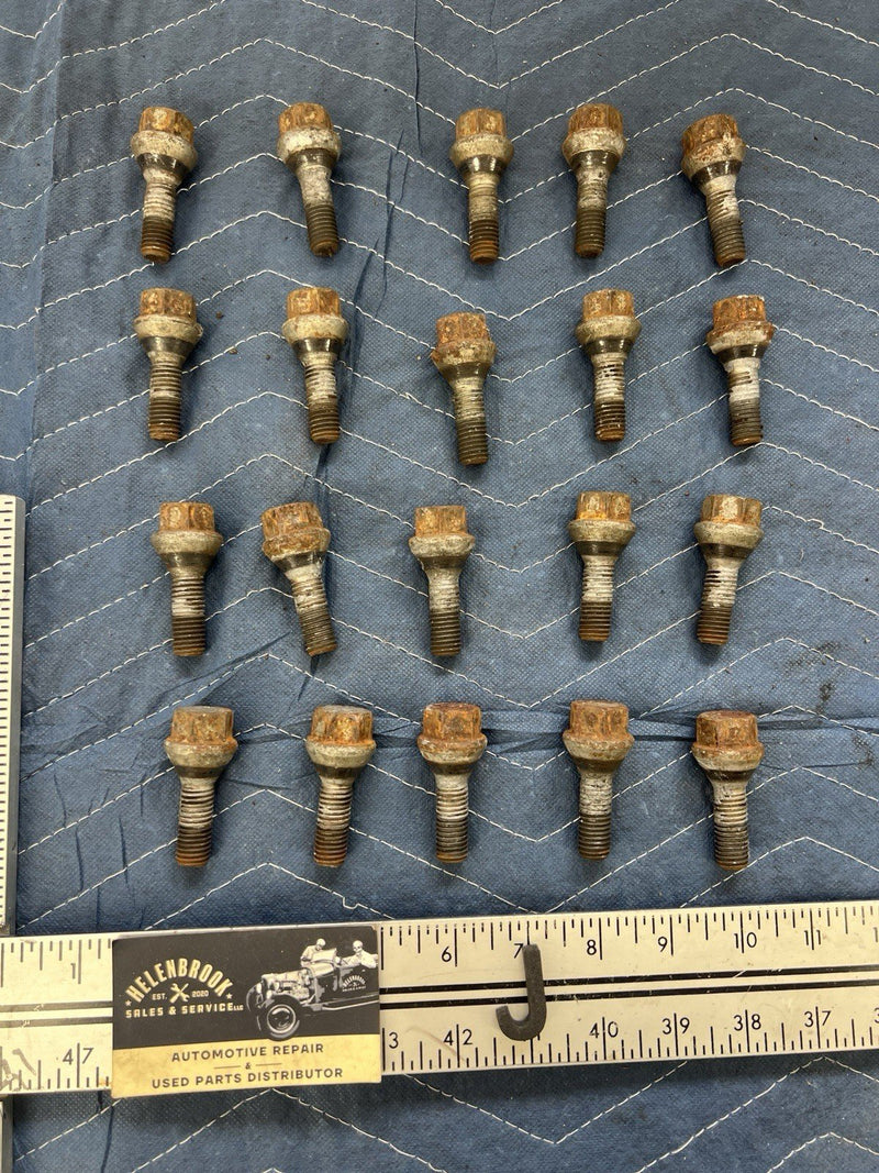 1993-1997 Volvo 850 850R V70 S70 C70 Wheel Stud Lug Nut Set Of 20 OEM #4532E