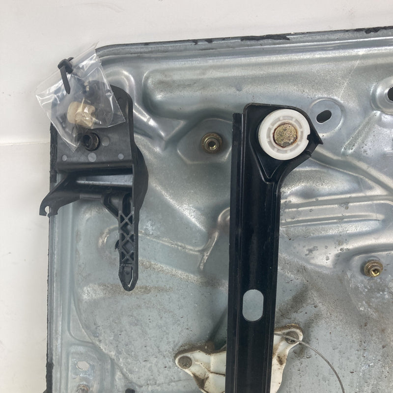 2001-2005 Volkswagen Passat Window Regulator Rear Left Motor OEM #5562M