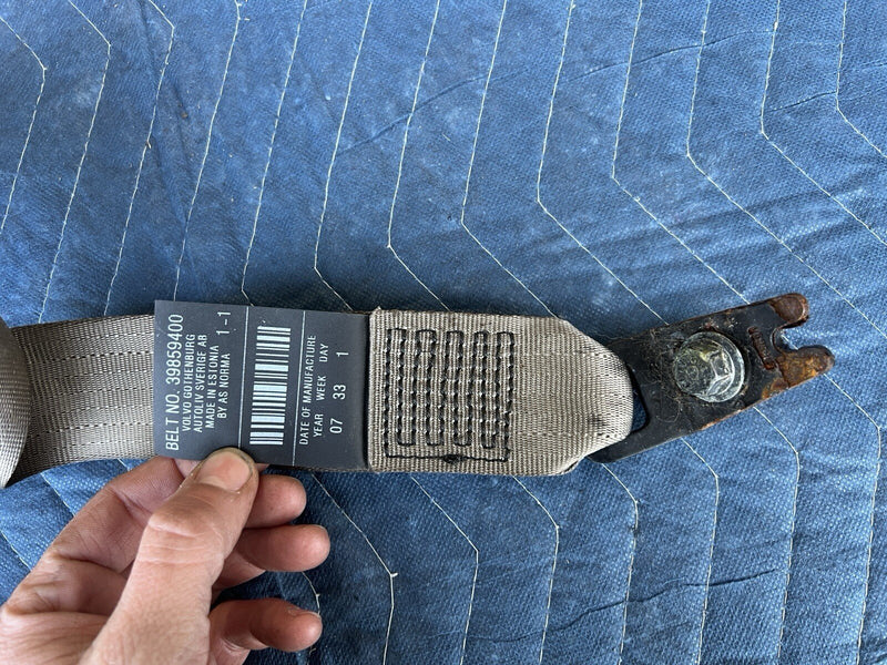 2008-2013 Volvo XC70 Wagon Driver Left Rear Seat Belt Retractor Tan OEM #4361E