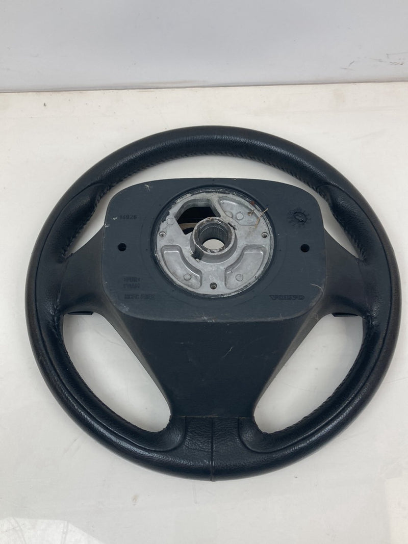 2004 Volvo S60 - Steering Wheel